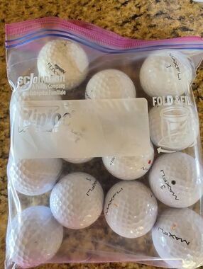 Maxfli White Golf Balls - Pack of 13 - EUC